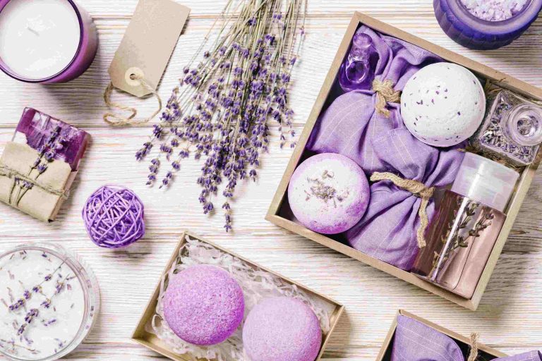 Window Designs for Bath and Body Gift Sets
